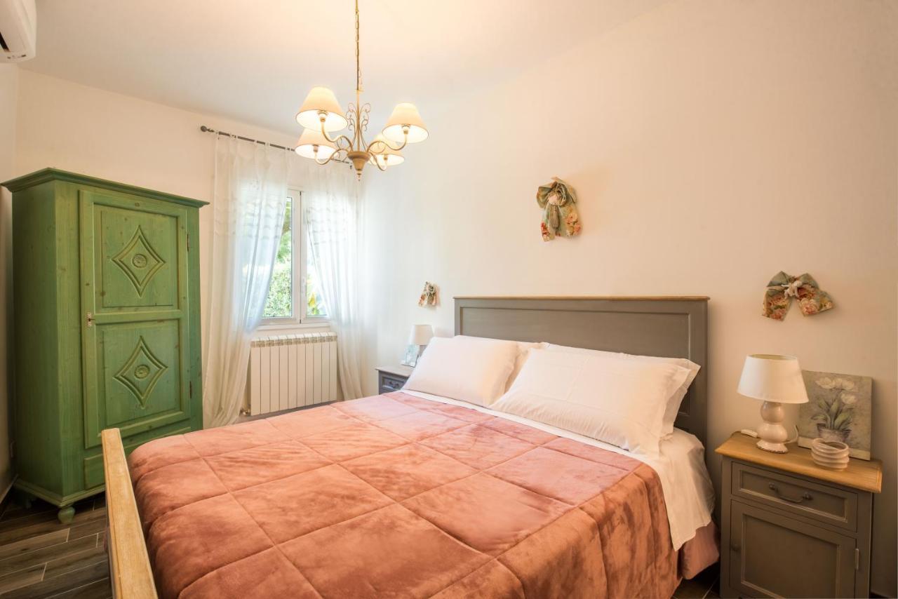 Villa Cinzia-150 Mt From The Beach 蒙德罗 外观 照片
