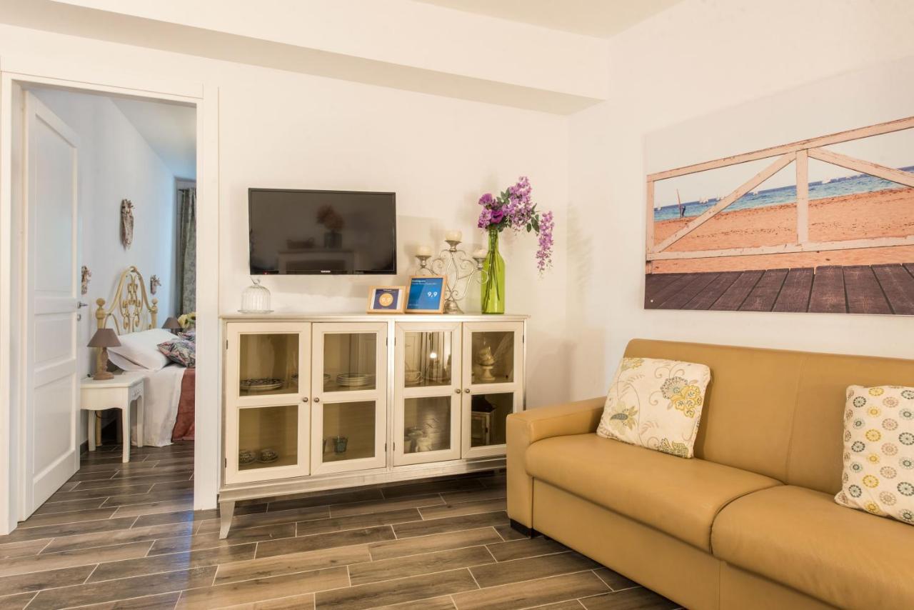 Villa Cinzia-150 Mt From The Beach 蒙德罗 外观 照片