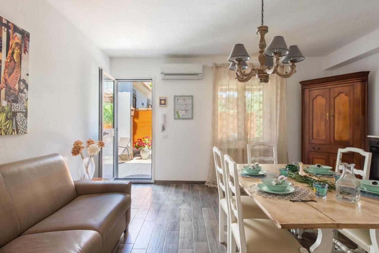 Villa Cinzia-150 Mt From The Beach 蒙德罗 外观 照片
