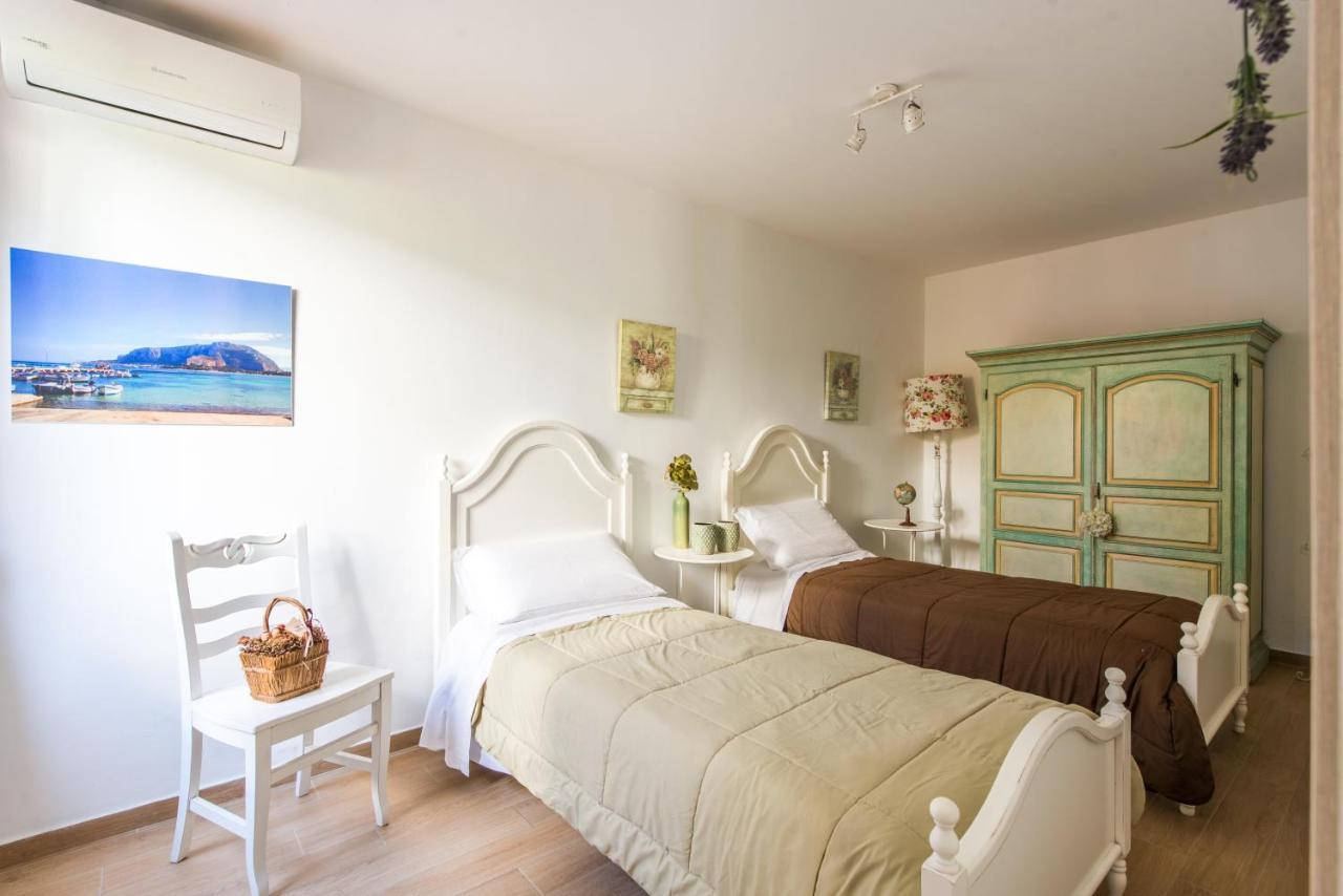 Villa Cinzia-150 Mt From The Beach 蒙德罗 外观 照片