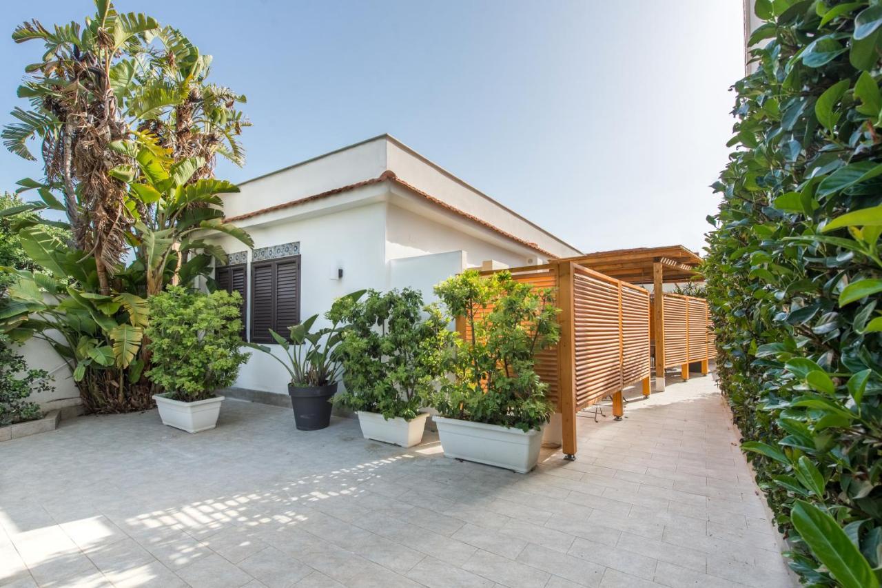 Villa Cinzia-150 Mt From The Beach 蒙德罗 外观 照片